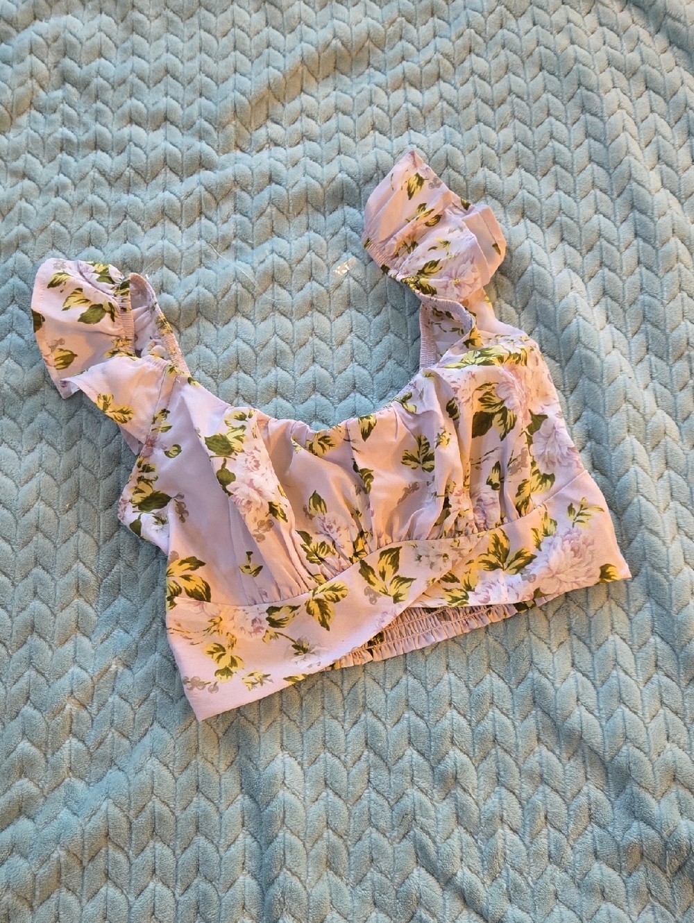 Wild Fable Lilac Floral Ruffle-Shoulder Crop Top